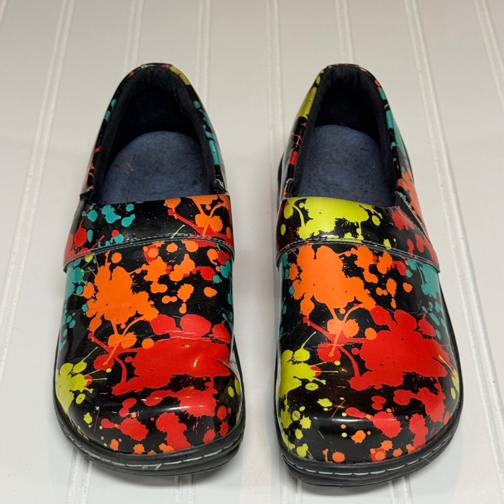 Klogs Mission Womens Clog Shoes Splatter Patent